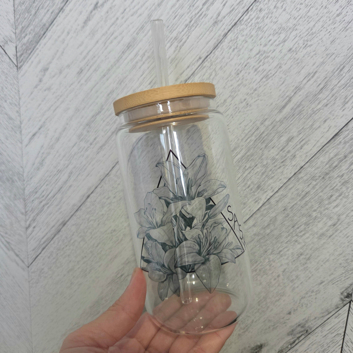 Lily Triangle Glass Can with Bamboo Lid | Saskatchewan Drink Cup