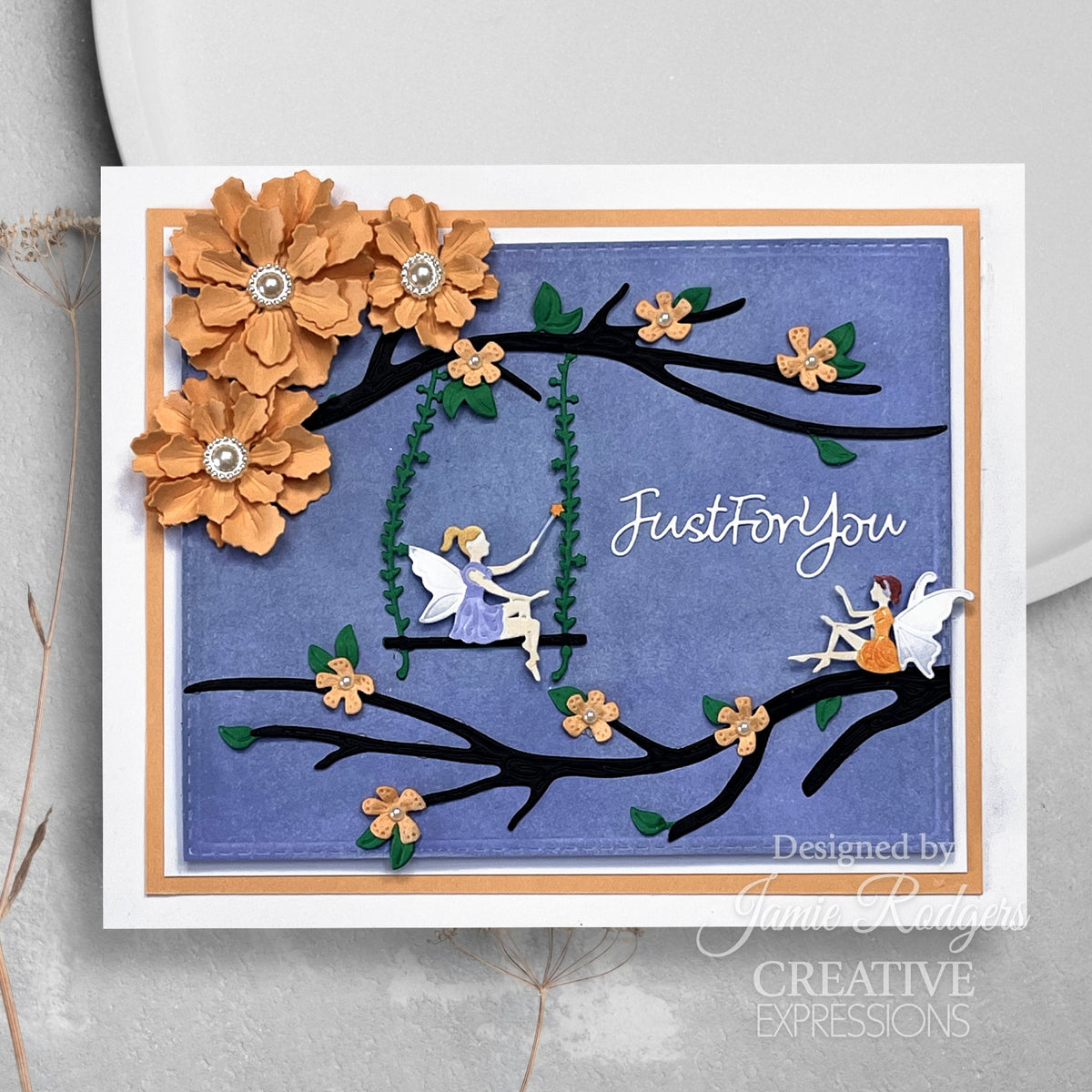 Matrice de découpe Creative Expressions Jamie Rodgers Fairy Village Coin Flore