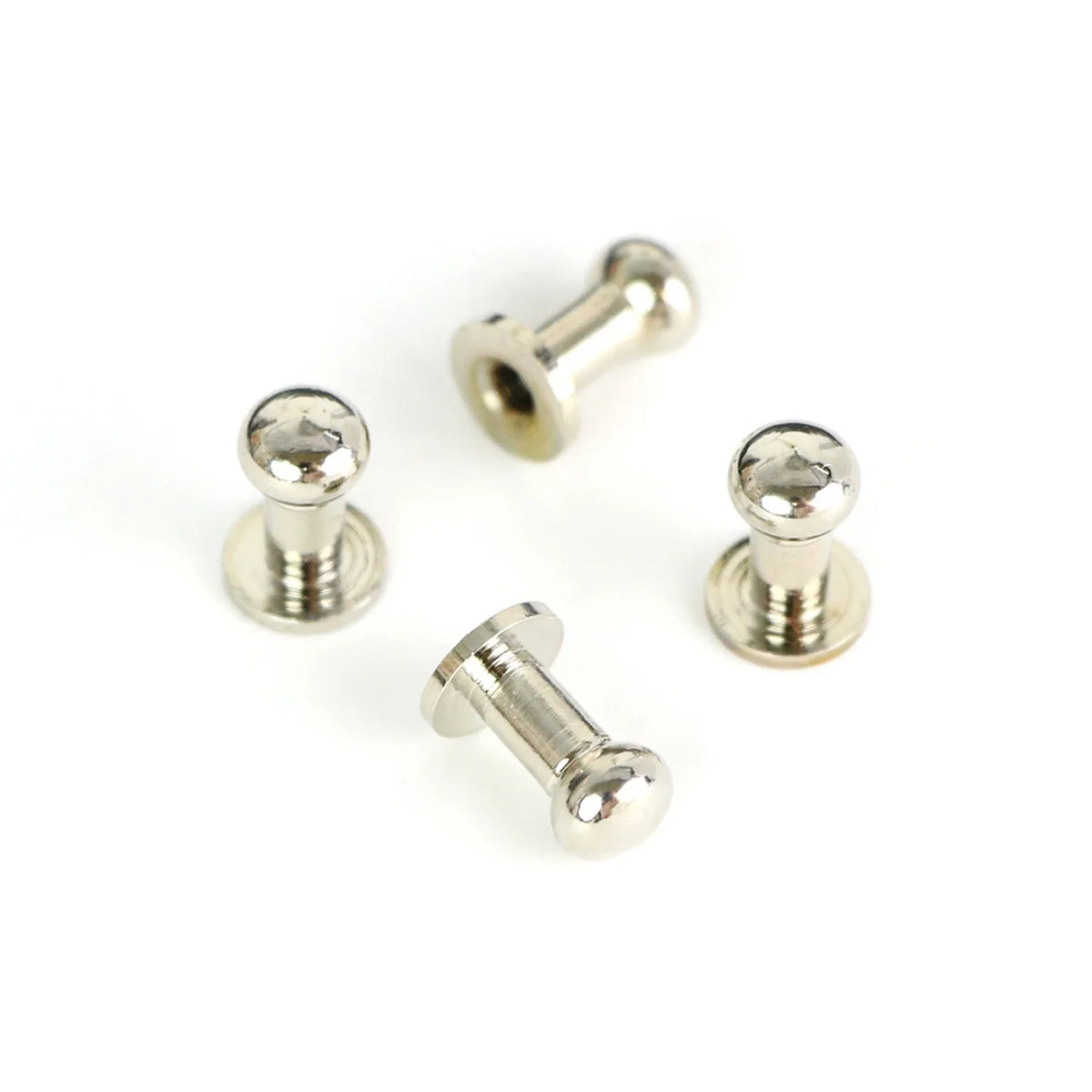 Boutons cloutés hauts : Lot de 4 anciens
