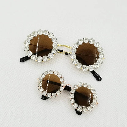 Doga Kat Sunglasses – Luxury Rhinestone Pet Sunglasses
