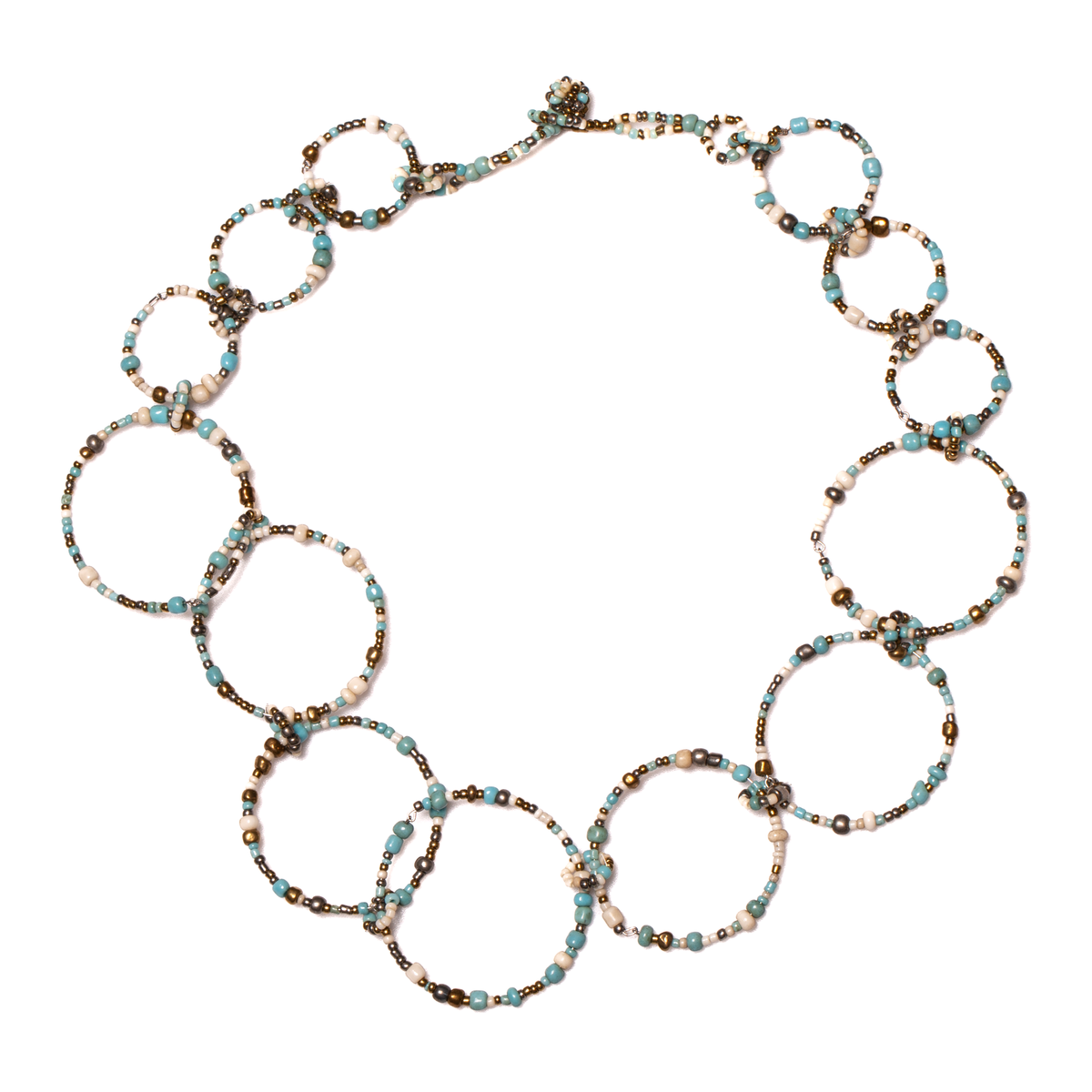 Collier à créoles et perles