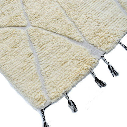Tapis Klara en laine tissée 6X9
