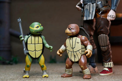 Teenage Mutant Ninja Turtles: The Last Ronin - Les années perdues Grammy April avec bébé Yi et Moja