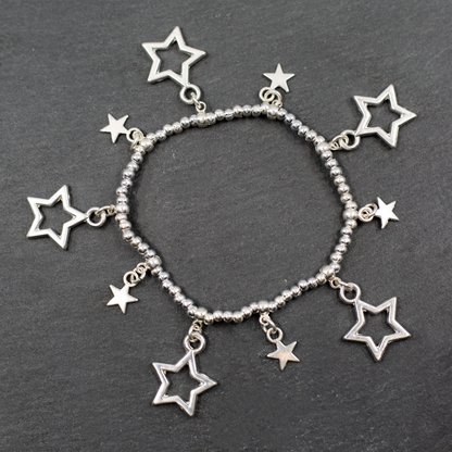 Bracelet extensible avec breloque étoile en plaqué argent