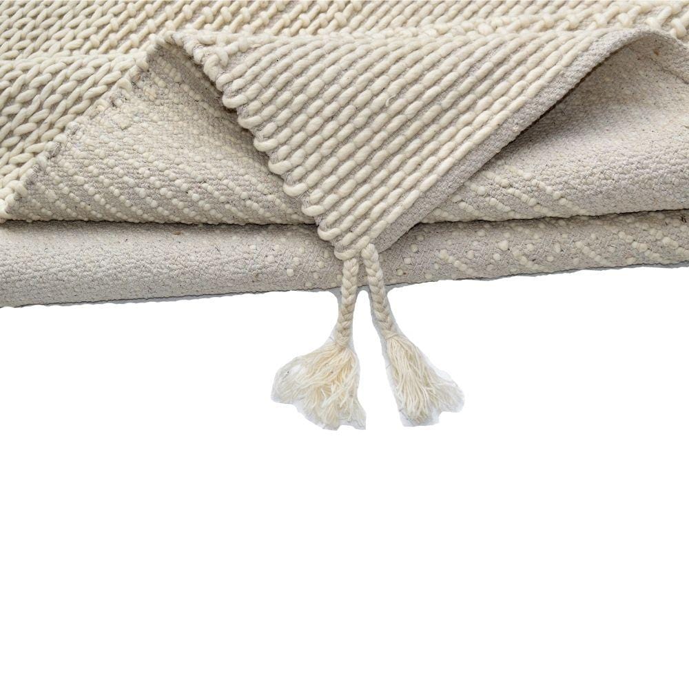 Tapis en laine tissée Vale 6x9