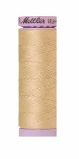 Fil de coton Mettler Silk-finish 50wt, 164 yd/150 m, coloris coquille d'œuf