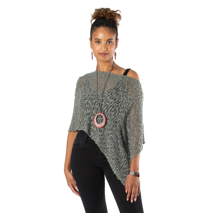 Short Popcorn Knit Poncho - Grey