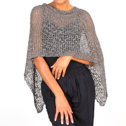 Short Popcorn Knit Poncho - Grey