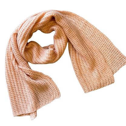 Écharpe simple tricotée
