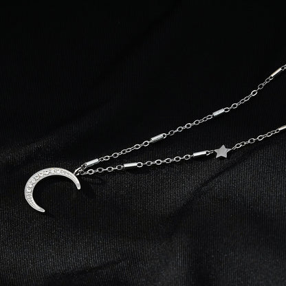 ALMERIA Argent (Or Blanc) : Magie Céleste - Collier Étoile et Croissant de Lune serti de Zircons