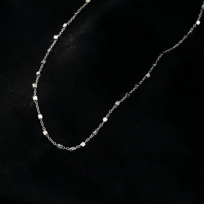 AUREOLE Silver (White Gold): Essential Daily Chain with Delicate Square Beads