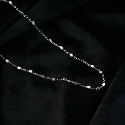 AUREOLE Silver (White Gold): Essential Daily Chain with Delicate Square Beads