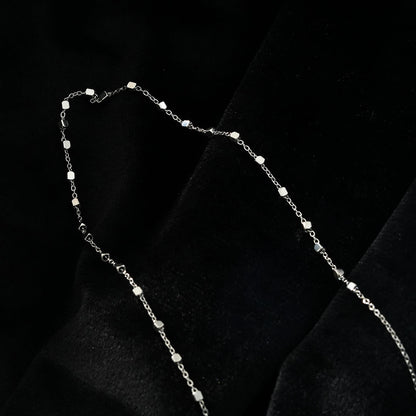 AUREOLE Silver (White Gold): Essential Daily Chain with Delicate Square Beads