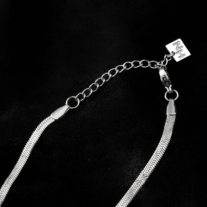BAMBURG Silver: Star Embossed Snake Skin Textured Chain Necklace