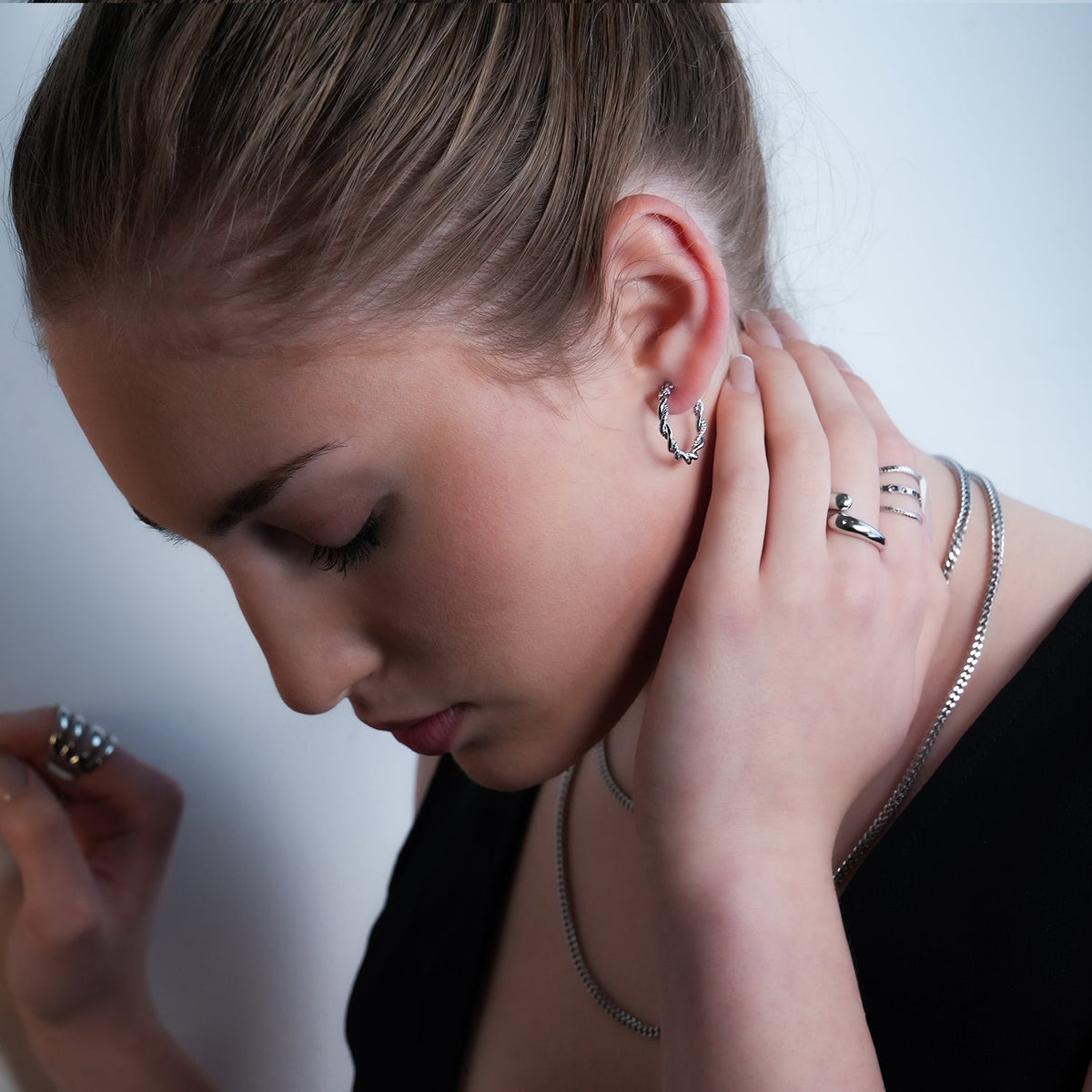 BARBARA Silver (White Gold): Contrast Textured Twisted Rope Hoop Earrings