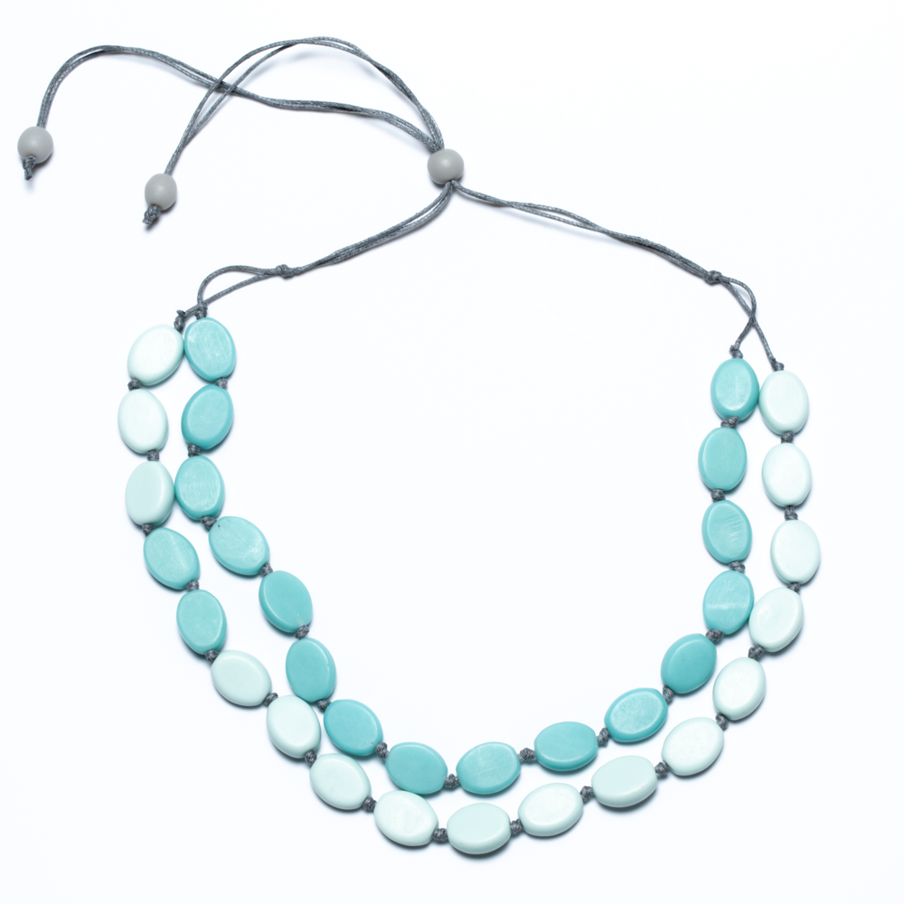 Collier double rang bicolore en résine