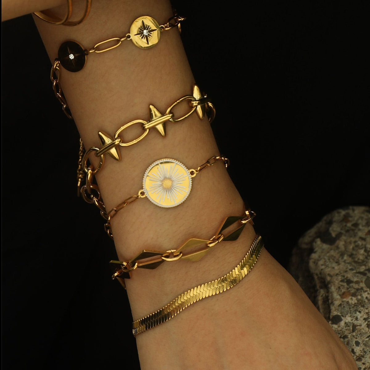 LAILA Snake Skin Textured Bracelet