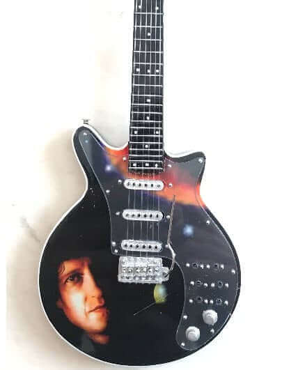 Réplique Miniature de Guitare Brian May Signature "New Horizons" Objet de Collection