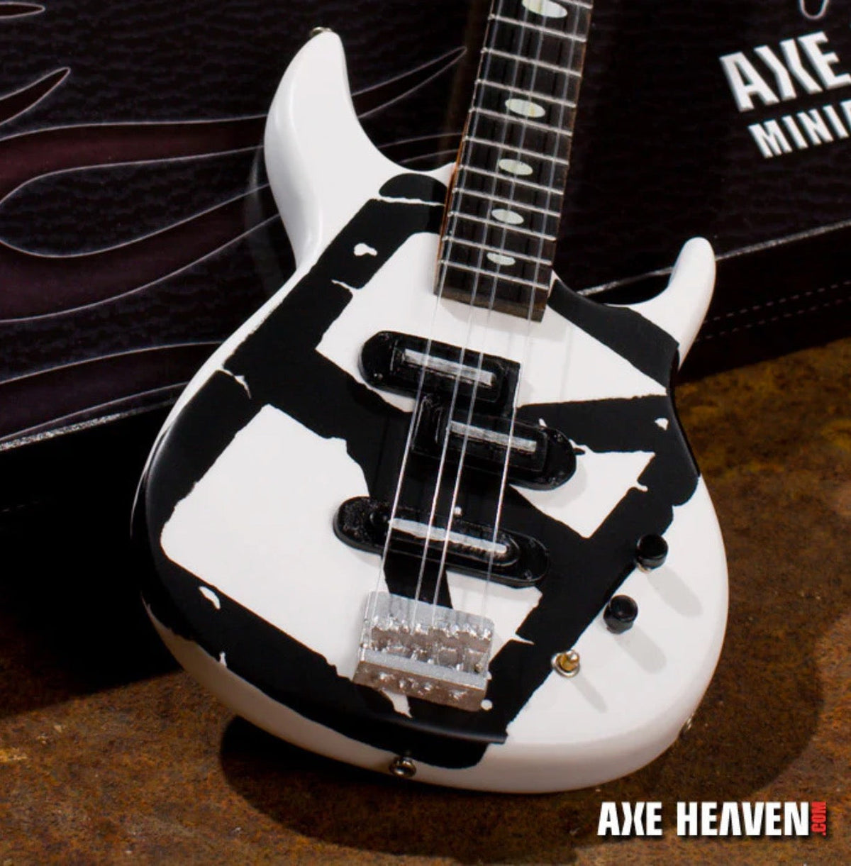 Michael Anthony White CHICKENFOOT Mini Bass