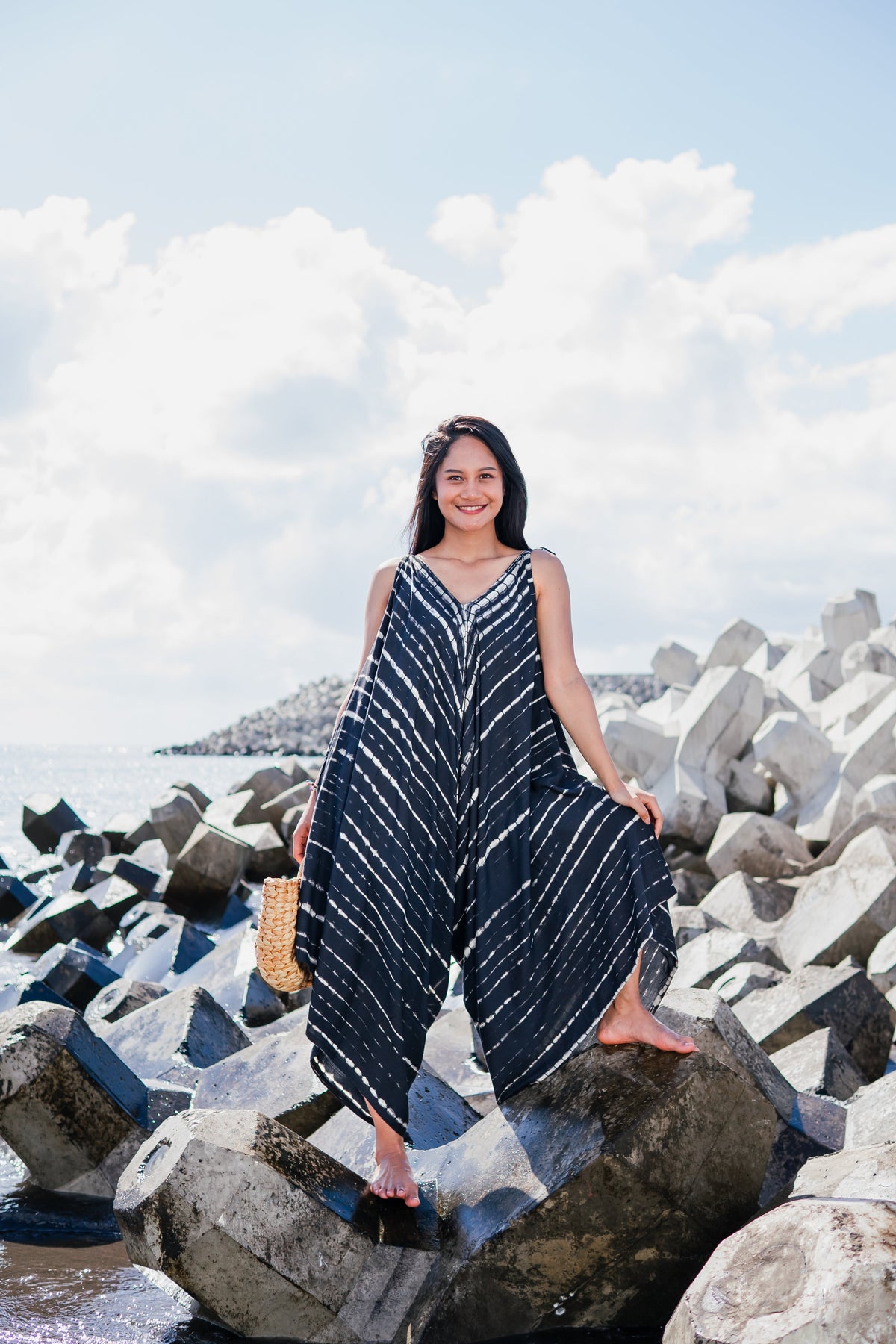 Combinaison courte tie-dye noire et blanche