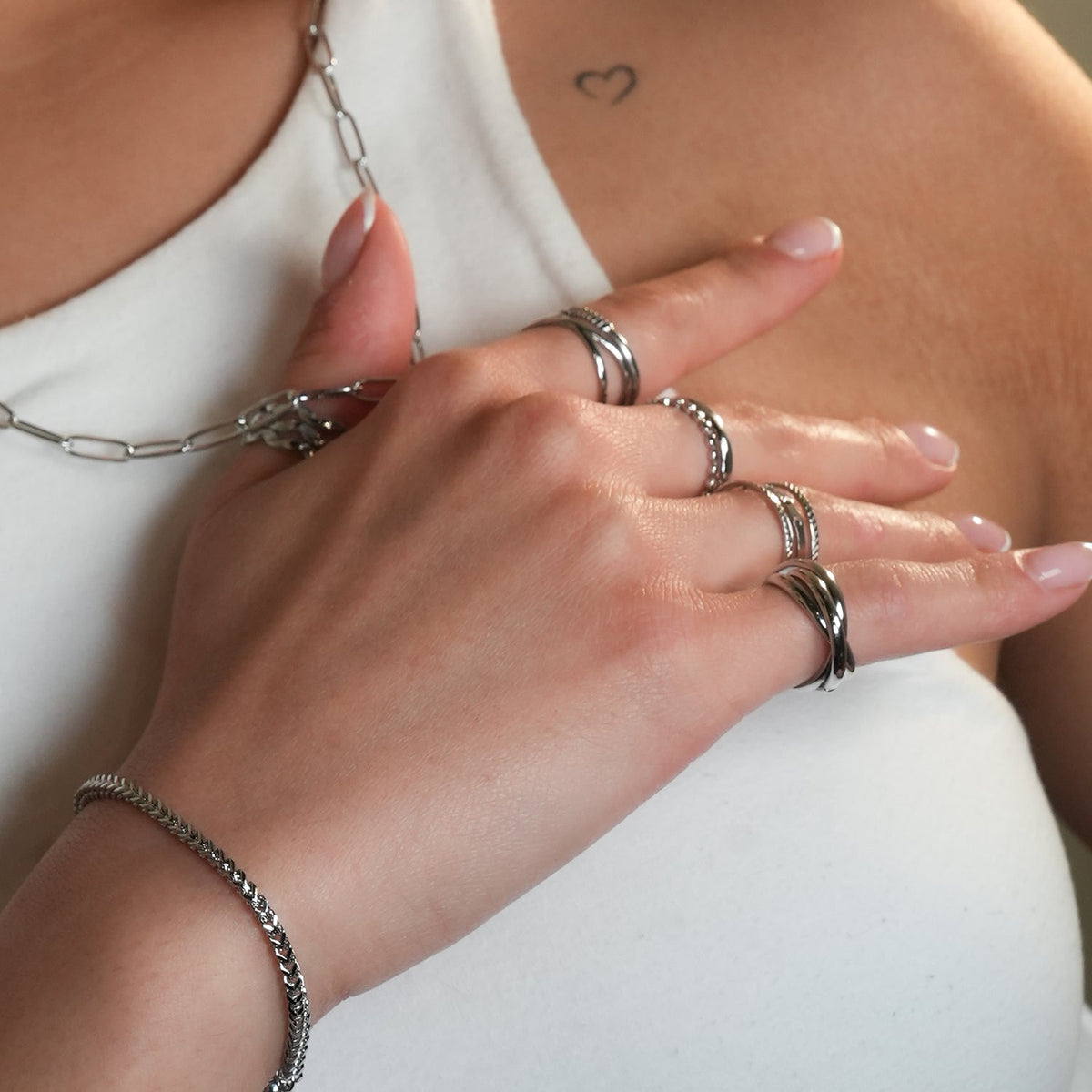 ESTELLA : Bague Empilable Triple et Entrelacée en Argent