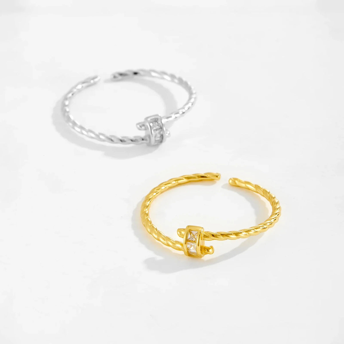 The Signature 925 Sterling Silver Twist Ring