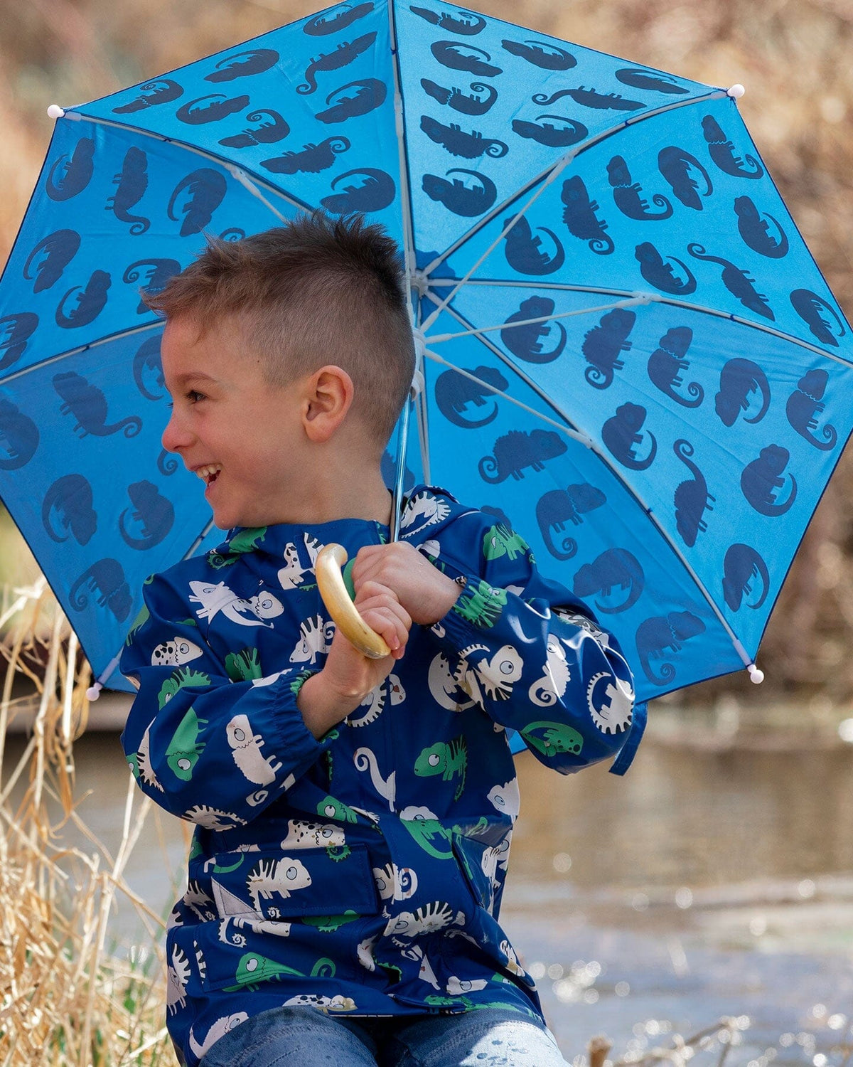 Parapluie changeant de couleur imprimé caméléon bleu