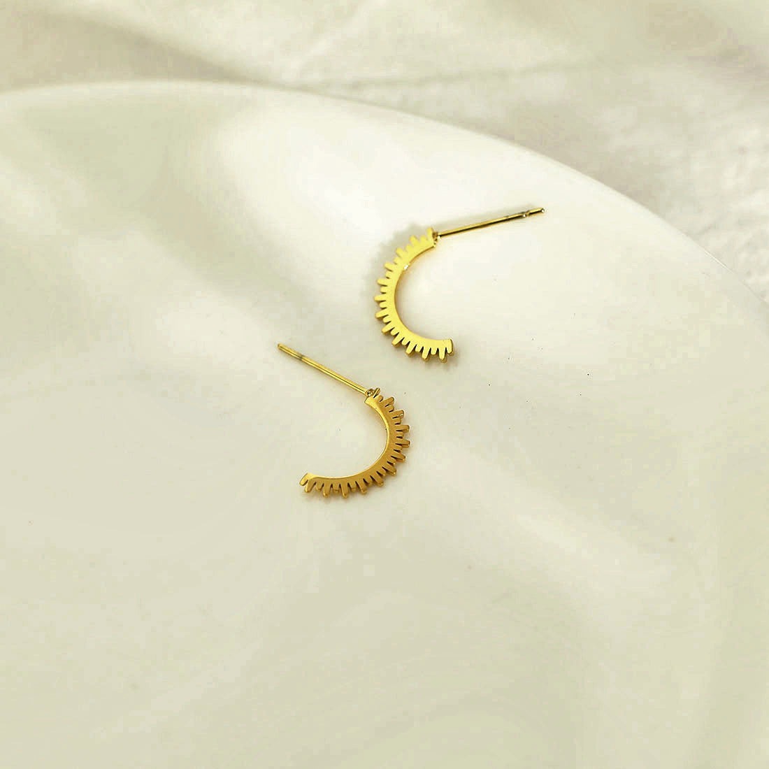 Boucles d'oreilles clous HANNA