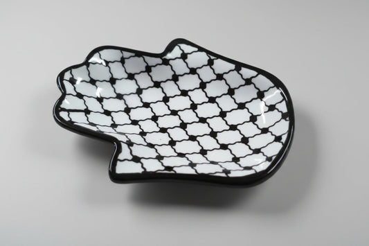 Plat de service en céramique fait main en forme de main de Fatma – 18 cm