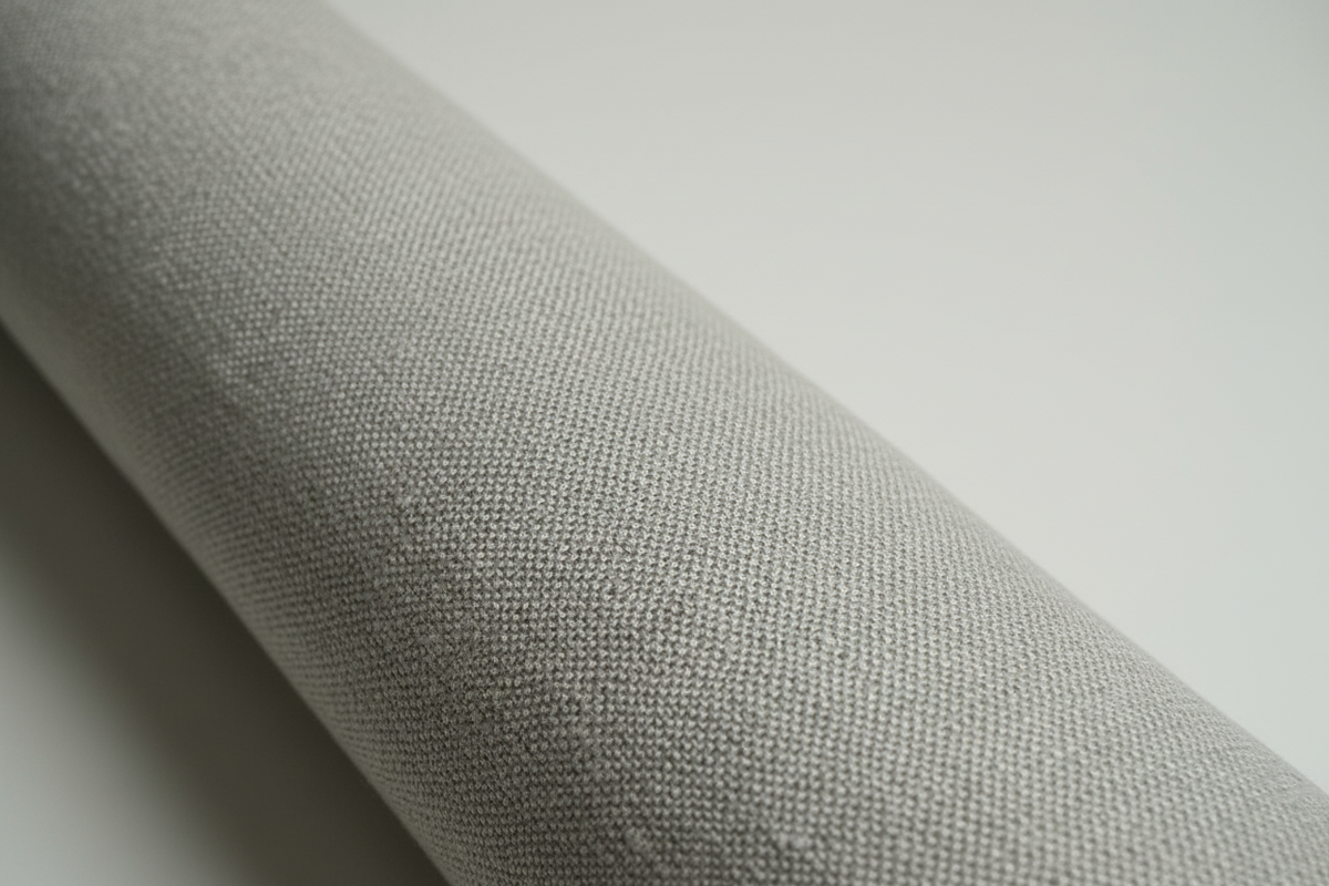 Fine 100% Linen Canvas Roll, Triple-Primed