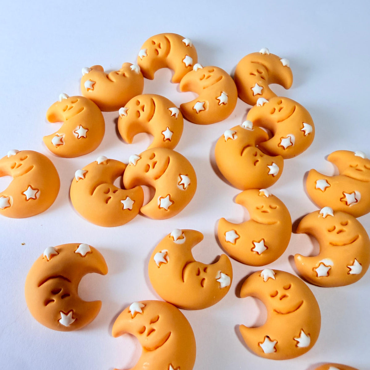 Breloques Lune Endormie pour l'Artisanat DIY