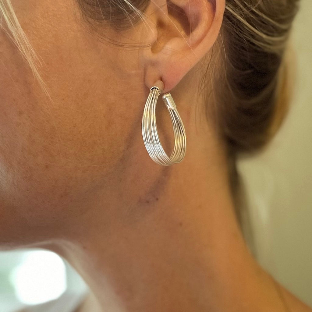 Boucles d'oreilles en métal avec boucle en fil de fer - Couleur argent