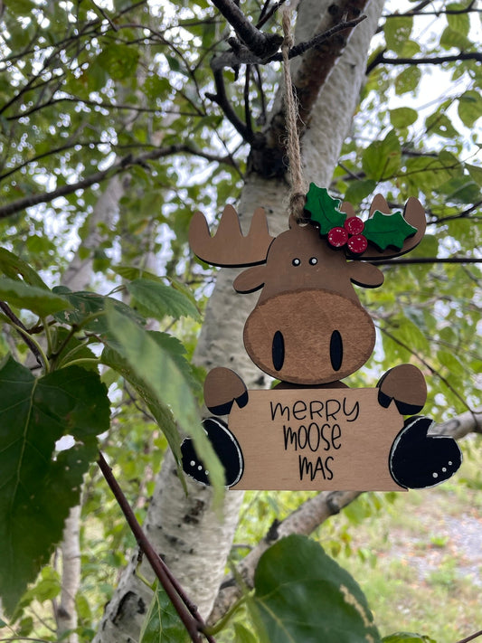 Ornement en bois peint à la main « Joyeux Élan-Noël », Décoration de Noël faite main en contreplaqué