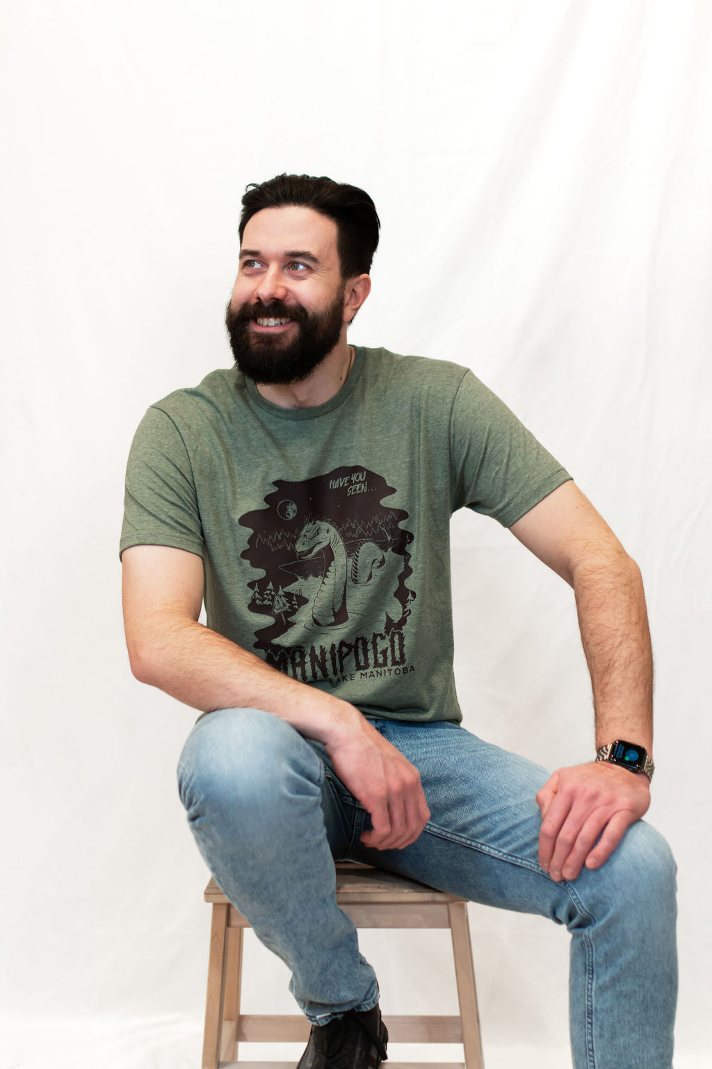 T-shirt Manipogo du Manitoba