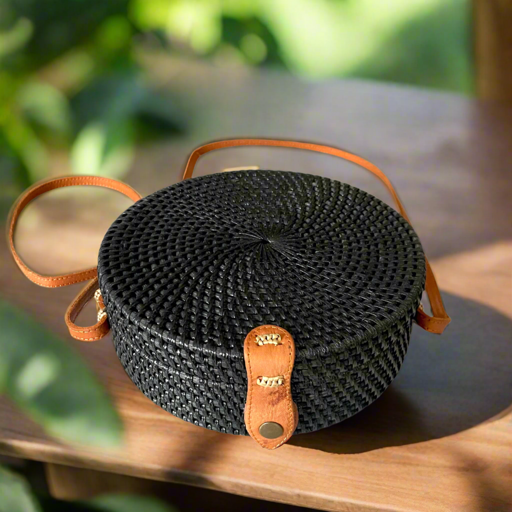 Sac à main rond en rotin - Noir