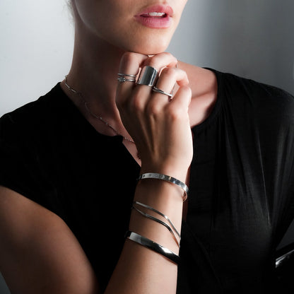 INESE Silver (White Gold): Snake-Skin Textured 2-Layer Bracelet