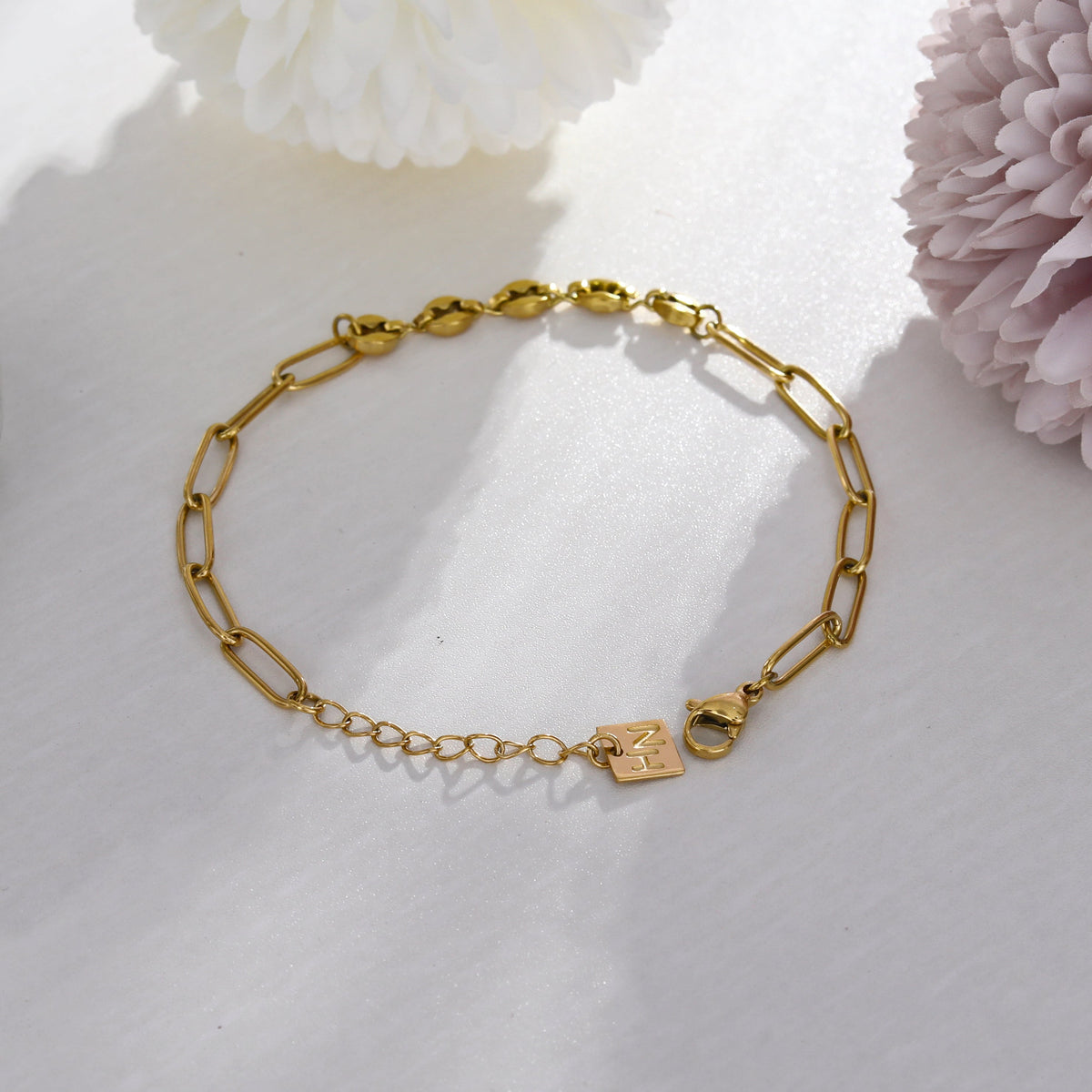 IZARA Paper-Clip & Oval-Beads Chain Bracelet in Gold