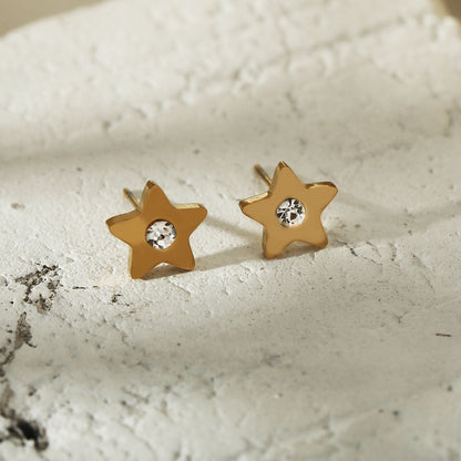 LAYLA Gold: Star Shaped Stud Earrings with a Solitaire Zirconia at Centre