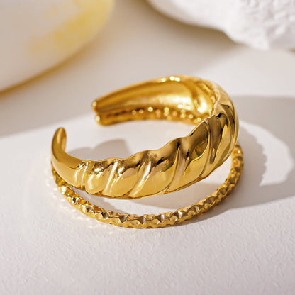 LYAM : Bague texturée double épaisseur contrastée
