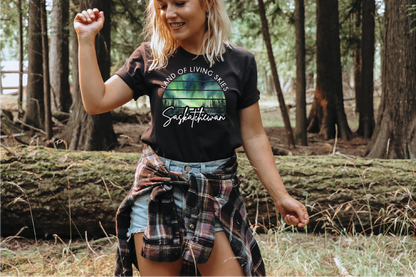 T-shirt unisexe Aurores boréales « Land Of Living Skies » | Vêtements Saskatchewan