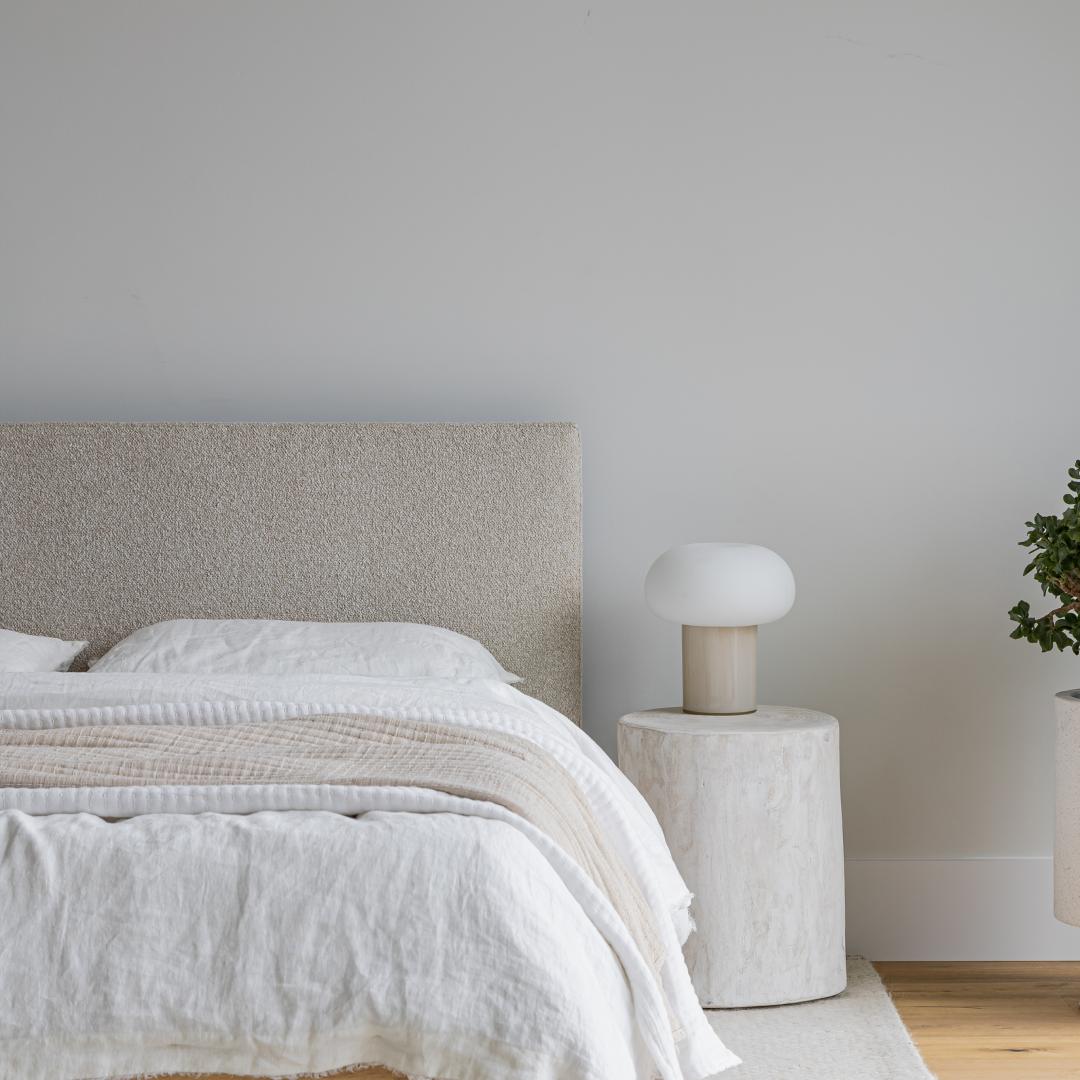 Lit queen rembourré Luna sans outils - Beige