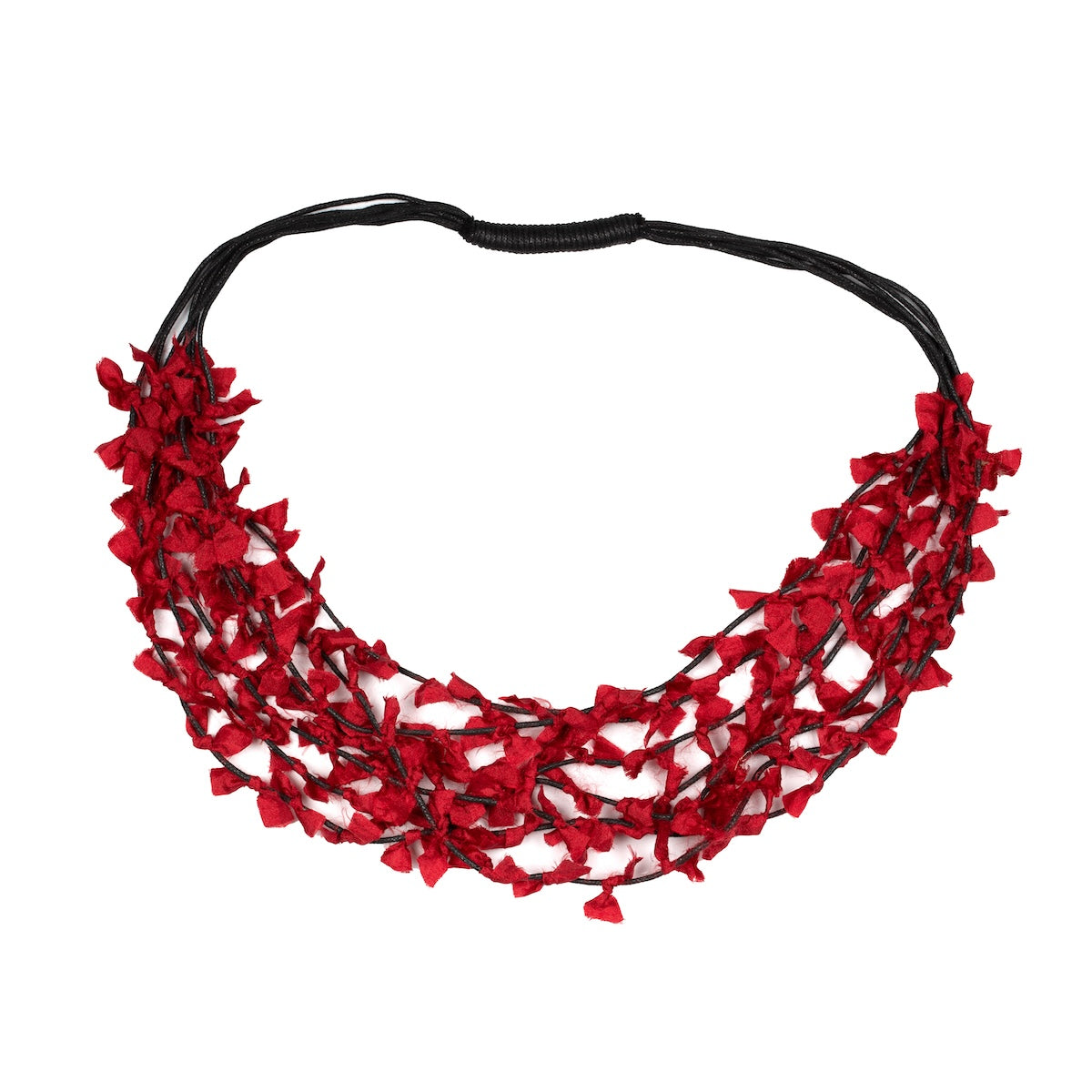 Collier en tissu multibrins