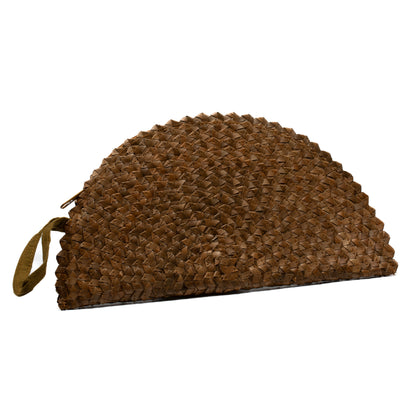 Pochette demi-lune en feuille de pandan - Marron