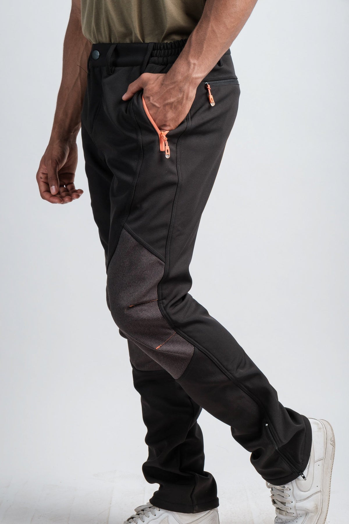 Pantalon d'aventure noir résistant à l'eau pour homme