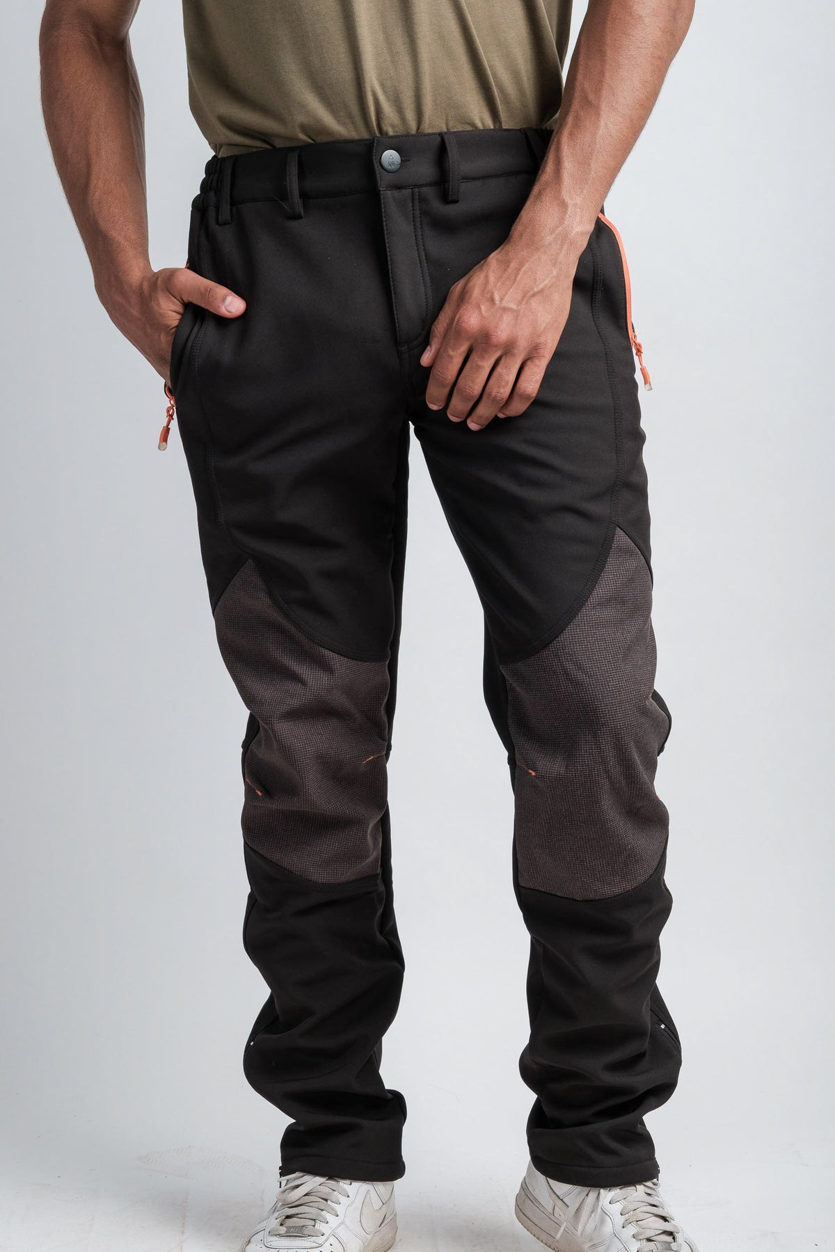 Pantalon d'aventure noir résistant à l'eau pour homme