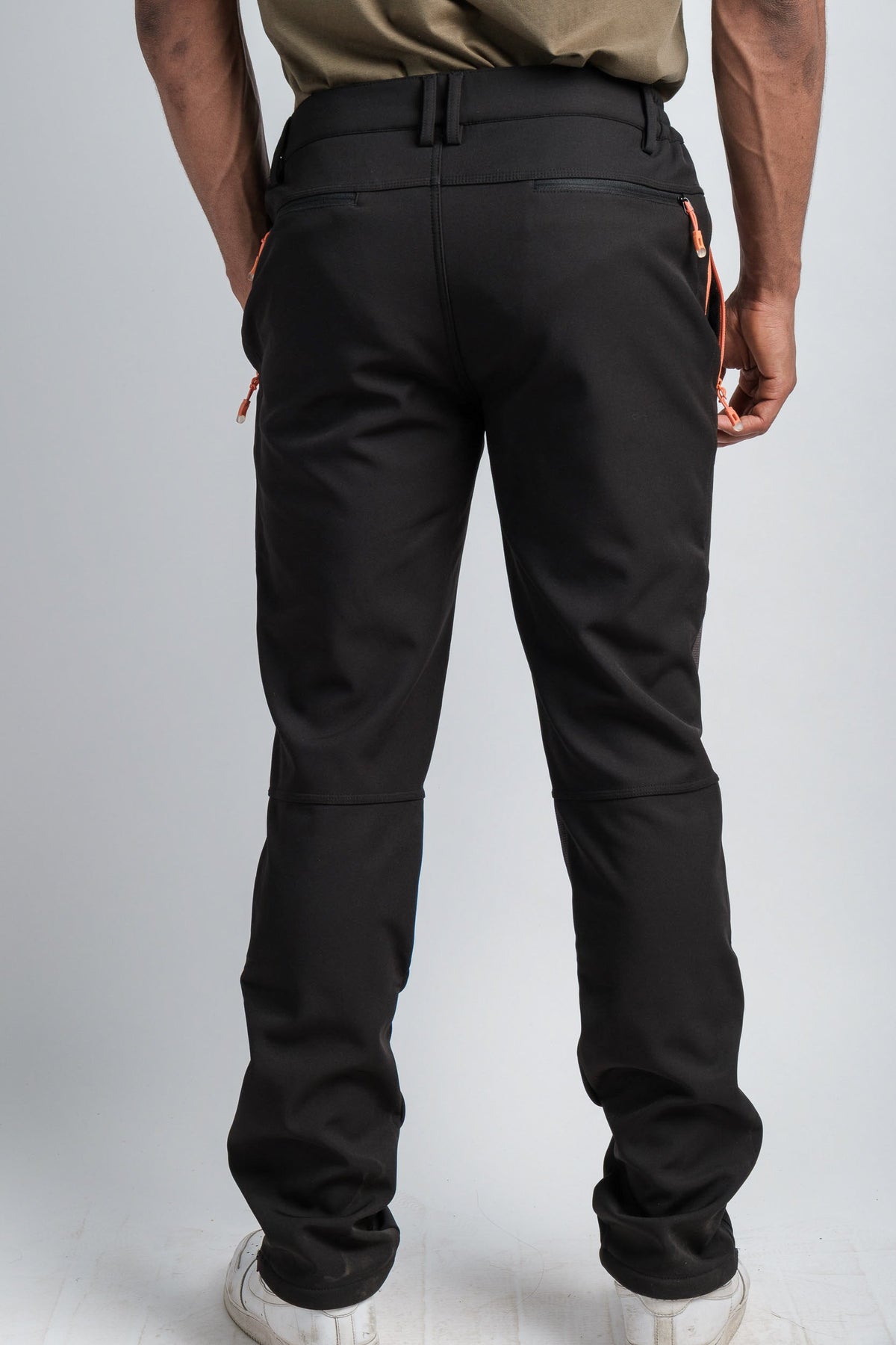 Pantalon d'aventure noir résistant à l'eau pour homme