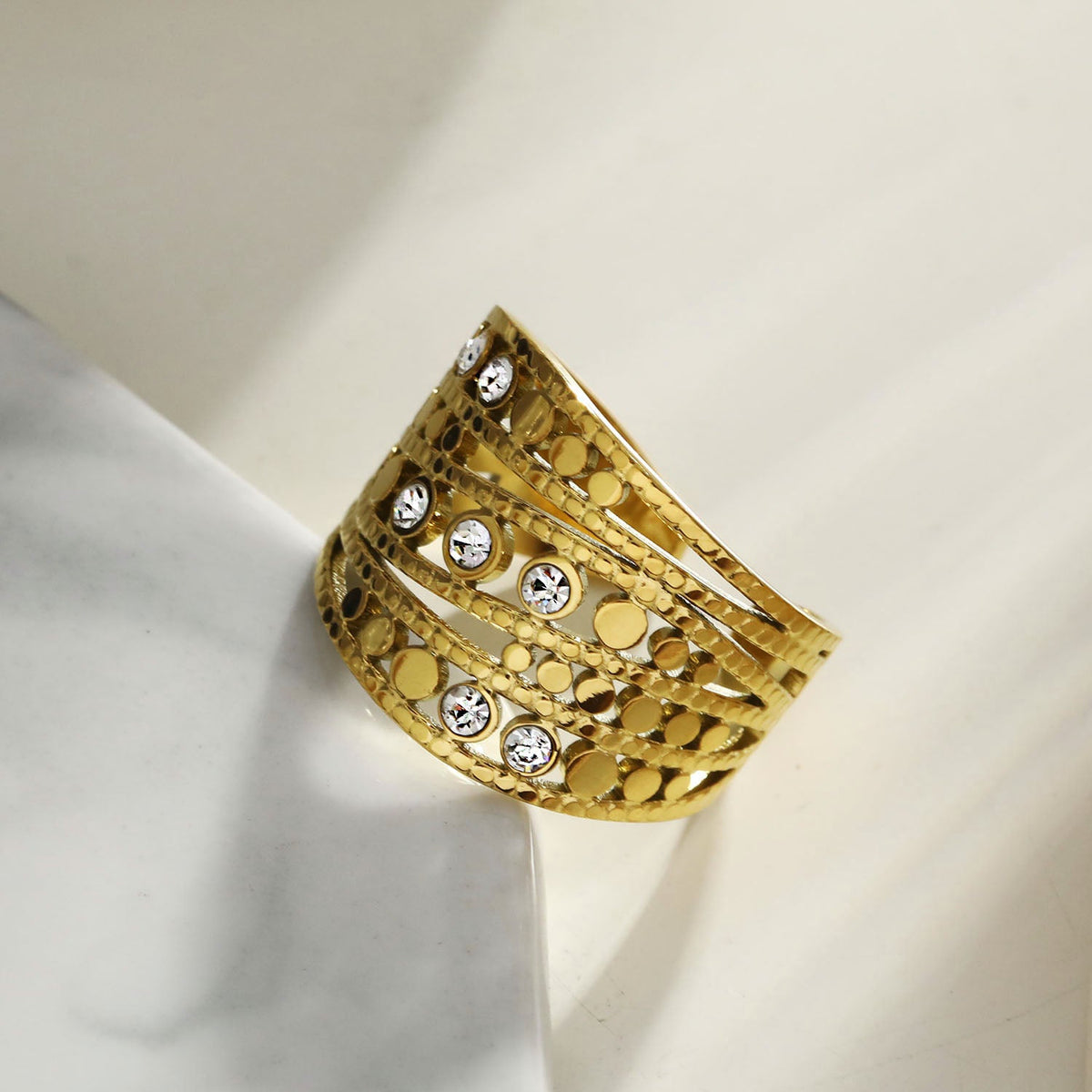 Bague empilable BUENA multi-bandes avec zircone