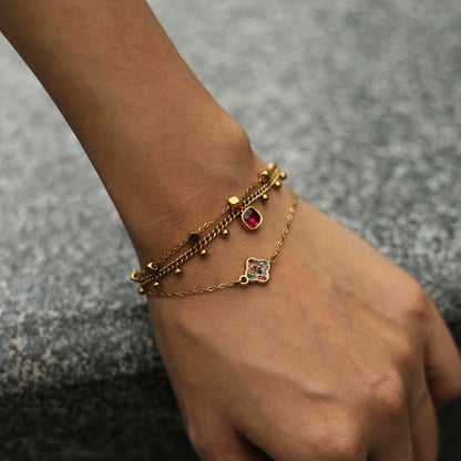 Bracelet EFFIE perles carrées dorées