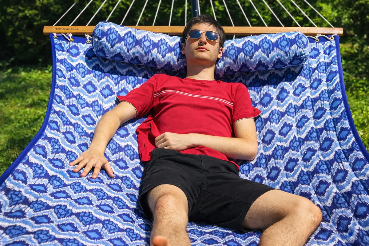 Hamac matelassé de luxe avec support à 3 pieds