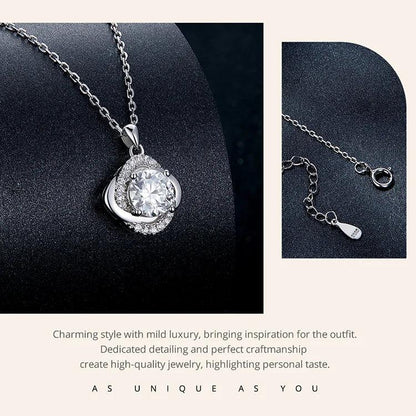 Collier pendentif Trèfle porte-bonheur en argent sterling et moissanite 1 carat